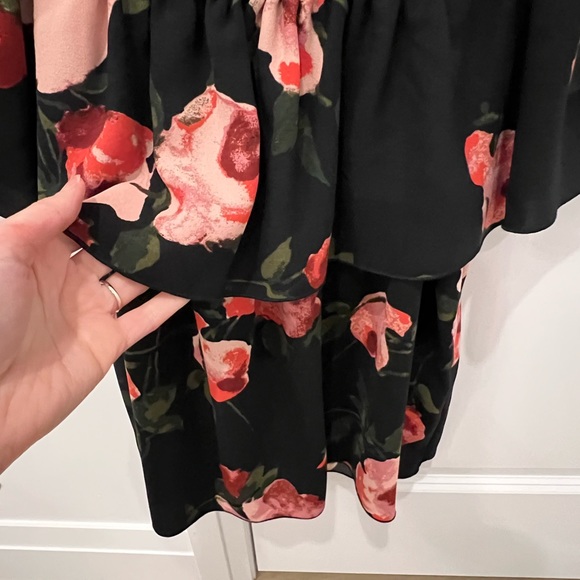 Wilfred off the shoulder top - Picture 3 of 3